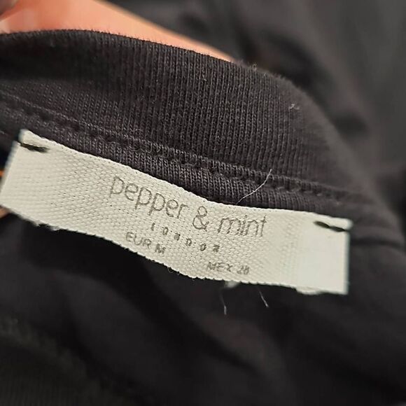 NWOT PEPPER and Mint Rhinestone Graphic tee Size M - Picture 10 of 11